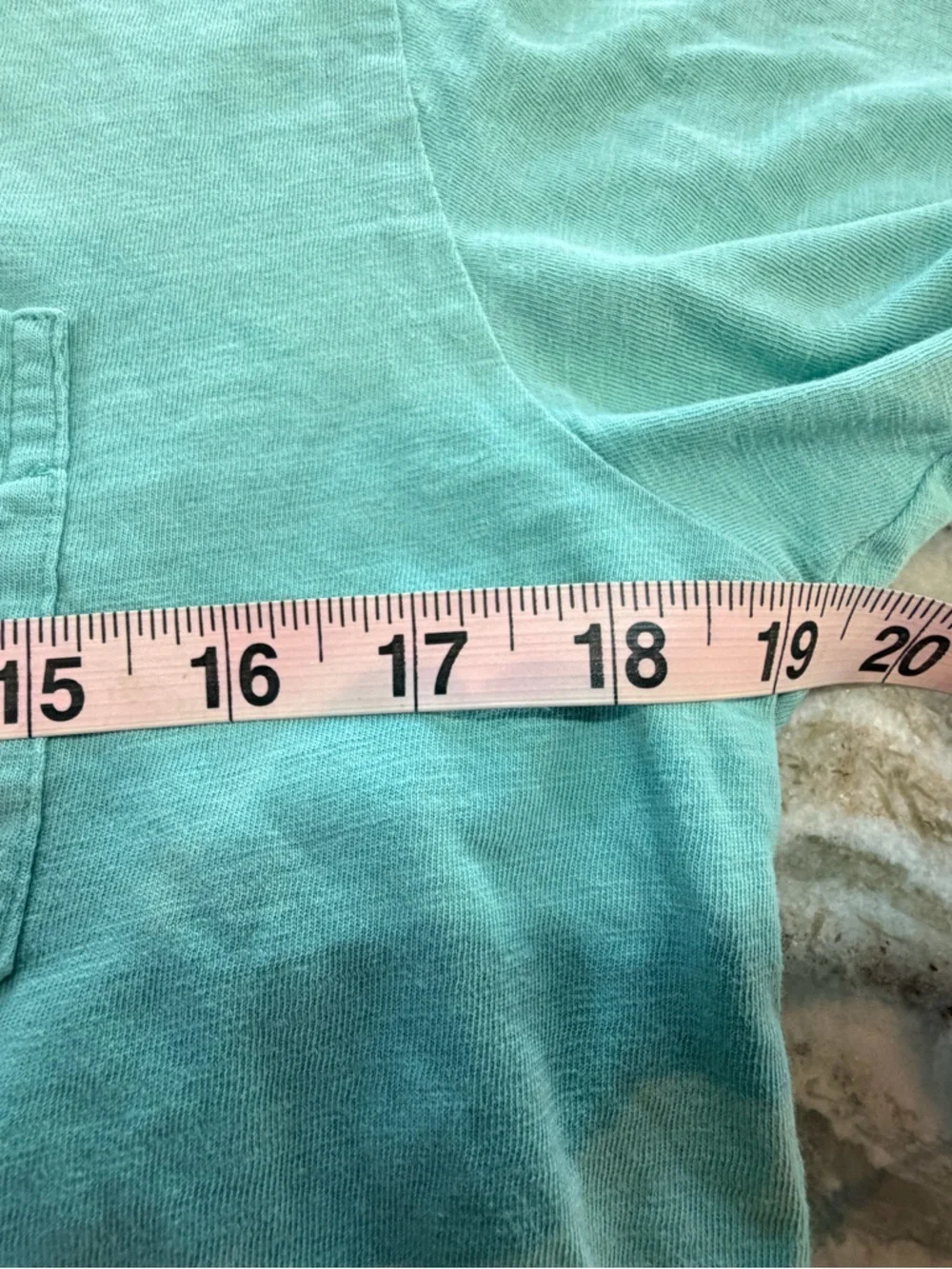 Levi’s Standard Mint Green Pocket Tee Size M Short Sleeve Casual T-Shirt
